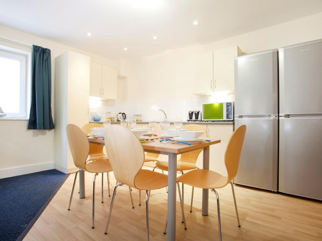 The Sidings Aparthotel Penryn Kamer foto