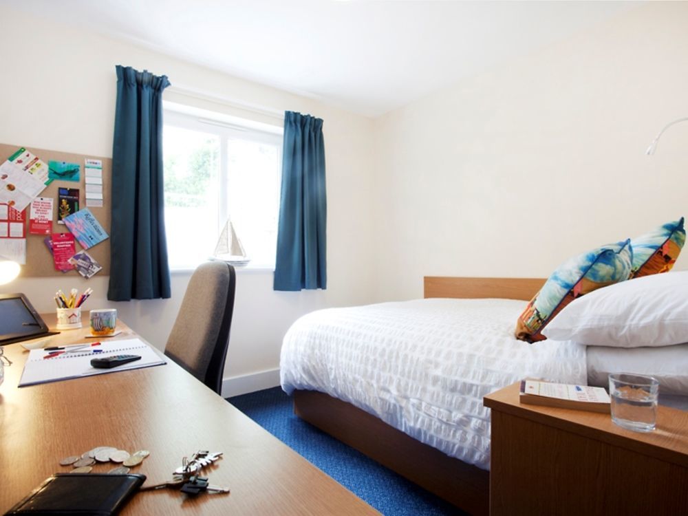 The Sidings Aparthotel Penryn Buitenkant foto