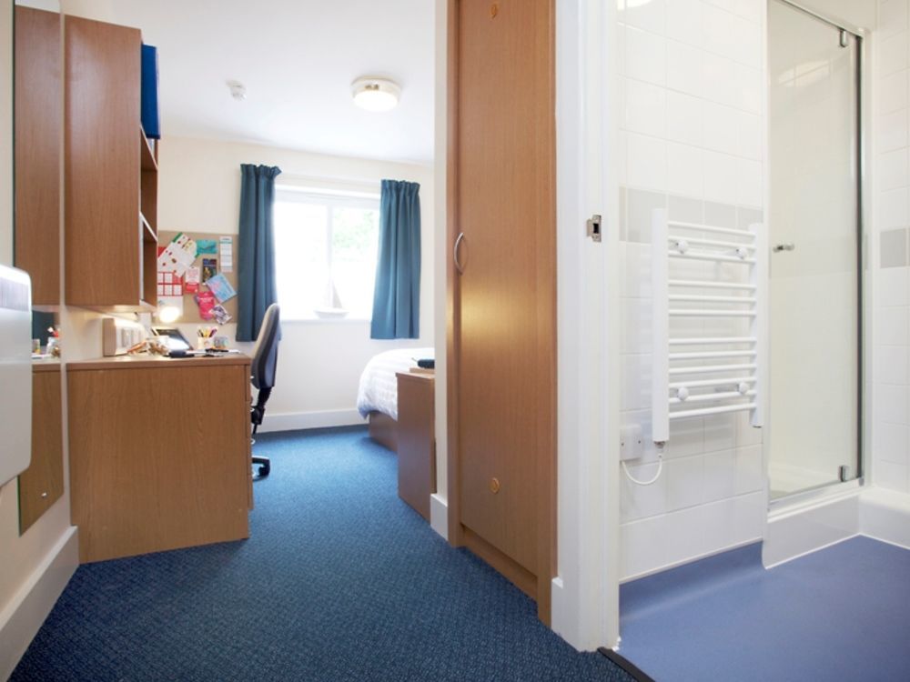 The Sidings Aparthotel Penryn Buitenkant foto