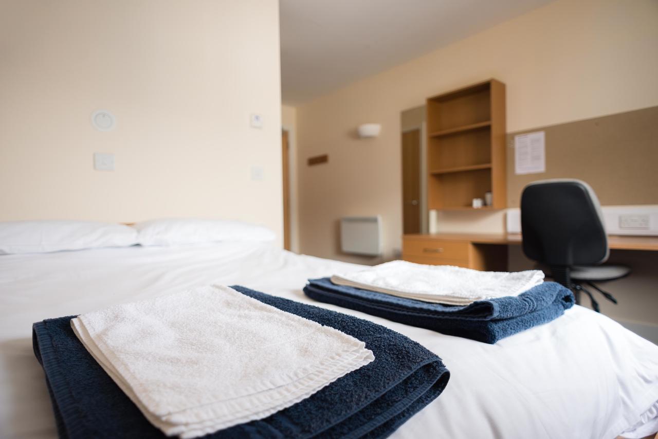 The Sidings Aparthotel Penryn Buitenkant foto